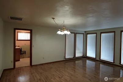 5204 53rd Street W, University Place, WA 98467 - Photo 17