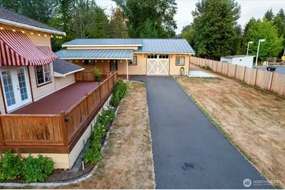 209 Emery Avenue N, South Prairie, WA 98385 - Photo 17