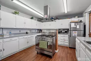 1402 22nd Street NE, Auburn, WA 98002 - Photo 3