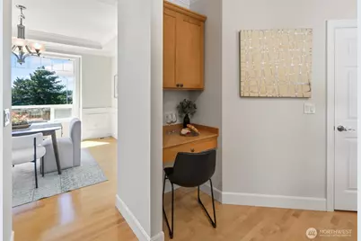7208 8th Avenue NE, Seattle, WA 98115 - Photo 13