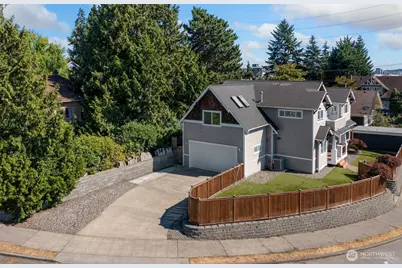 7208 8th Avenue NE, Seattle, WA 98115 - Photo 1