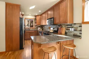 2340 44th Ave SW, Seattle, WA 98116 - Photo 9