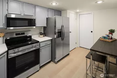 4017 159th Avenue NE #27A, Redmond, WA 98052 - Photo 13