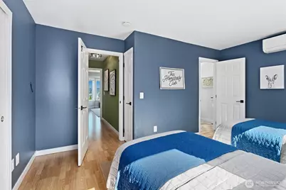 3802 25th Avenue W #4G, Seattle, WA 98199 - Photo 17