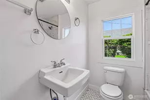 6925 52nd Ave W, University Place, WA 98467 - Photo 19