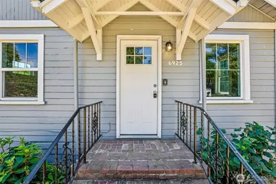 6925 52nd Avenue W, University Place, WA 98467 - Photo 13