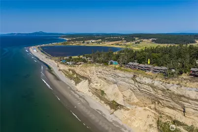 2285 W Beach Road #C, Oak Harbor, WA 98277 - Photo 33