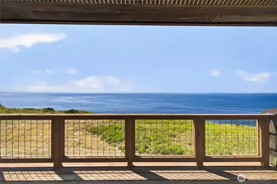 2285 W Beach Road #C, Oak Harbor, WA 98277 - Photo 17