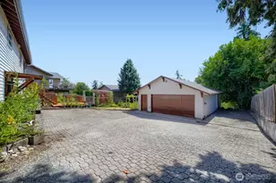 909 SW Langston Rd, Renton, WA 98057 - Photo 19