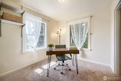 909 SW Langston Road, Renton, WA 98057 - Photo 11