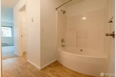 4050 S 212th Court #B, SeaTac, WA 98198 - Photo 11