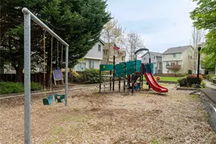 4050 S 212th Ct, SeaTac, WA 98198 - Photo 21