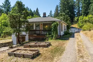 205 N Maple Hill Rd, Kelso, WA 98626 - Photo 1