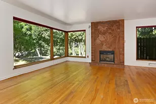 17552 Ballinger Way NE, Lake Forest Park, WA 98155 - Photo 5