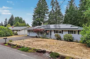 2016 Sycamore St SE, Lacey, WA 98503 - Photo 3