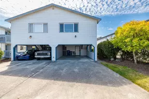 903 27th St, Anacortes, WA 98221 - Photo 25