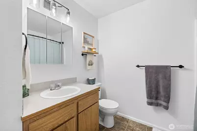903 27th Street #2, Anacortes, WA 98221 - Photo 15
