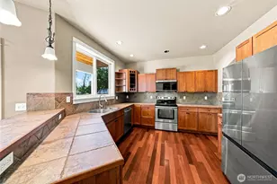 816 124th St Ct E, Tacoma, WA 98445 - Photo 9
