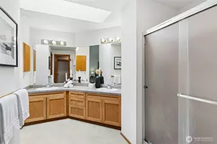 14818 NE 198th St, Woodinville, WA 98072 - Photo 27