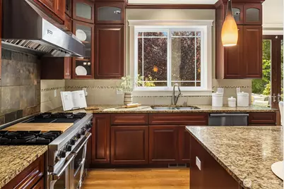 4520 89th Avenue SE, Mercer Island, WA 98040 - Photo 13