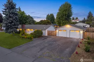 606 Crest Ave, Kent, WA 98030 - Photo 3