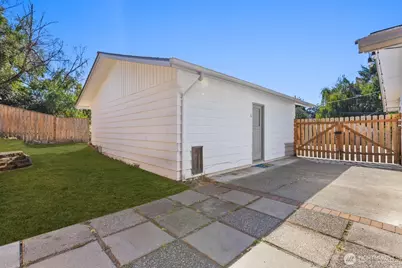 606 Crest Avenue, Kent, WA 98030 - Photo 35