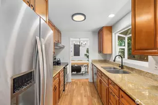 606 Crest Ave, Kent, WA 98030 - Photo 13