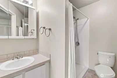10321 E Main Avenue #202, Spokane Valley, WA 99206 - Photo 21