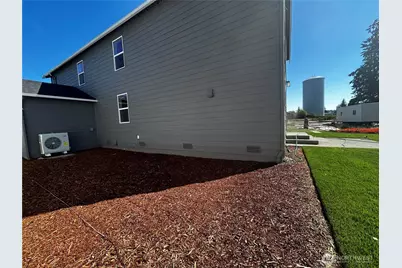 722 129th Street E #13, Tacoma, WA 98445 - Photo 5