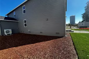 722 129th St E, Tacoma, WA 98445 - Photo 5
