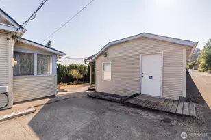 711 S Race St, Port Angeles, WA 98362 - Photo 29