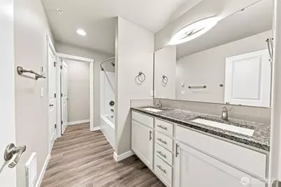 5385 34th Street E, Fife, WA 98424 - Photo 5
