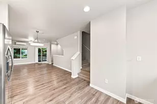 5385 34th St E, Fife, WA 98424 - Photo 9