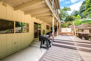 2337 W Hills Dr, Longview, WA 98632 - Photo 25