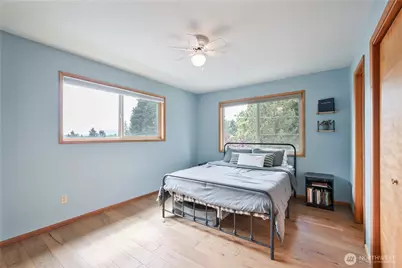 2337 W Hills Drive, Longview, WA 98632 - Photo 11