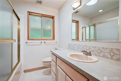 2337 W Hills Drive, Longview, WA 98632 - Photo 17