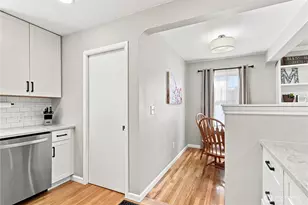 4626 N 13th St, Tacoma, WA 98406 - Photo 13