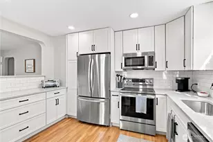 4626 N 13th St, Tacoma, WA 98406 - Photo 9