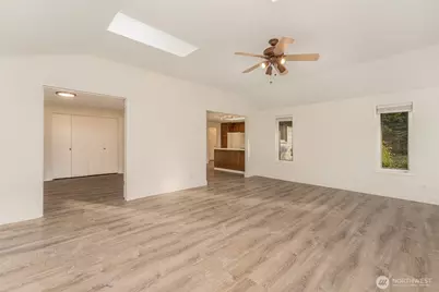 12707 89th Place NE, Kirkland, WA 98034 - Photo 15