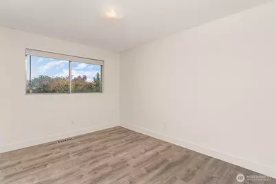 12707 89th Place NE, Kirkland, WA 98034 - Photo 19