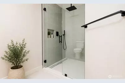 11232 1st Avenue S, Seattle, WA 98168 - Photo 17