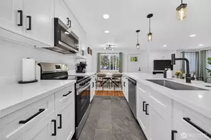 233 S 301st St, Federal Way, WA 98003 - Photo 11