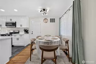 233 S 301st St, Federal Way, WA 98003 - Photo 9