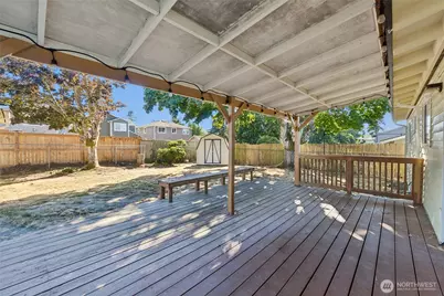1413 S 276th Place, Des Moines, WA 98198 - Photo 21