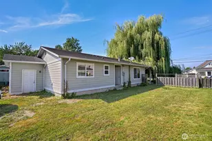 221 Front St, Sumas, WA 98295 - Photo 3