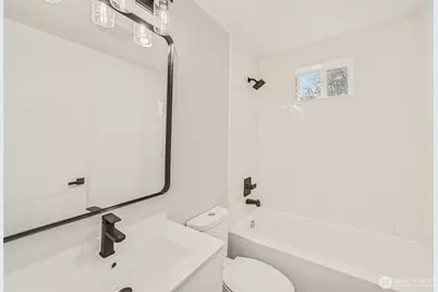 7776 Highland Park Way SW #B, Seattle, WA 98106 - Photo 15