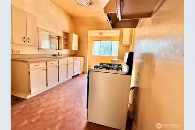 1919 Guy Wetzel Road, Port Orchard, WA 98366 - Photo 15