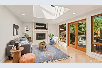 15510 NE 160th Street, Woodinville, WA 98072 - Photo 15
