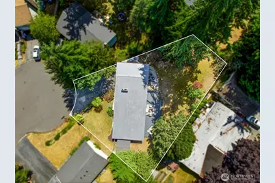 22022 78th Place W, Edmonds, WA 98026 - Photo 39