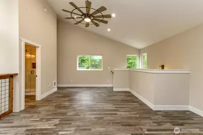 14886 Wilkeson Spiketon Road E, Wilkeson, WA 98396 - Photo 17